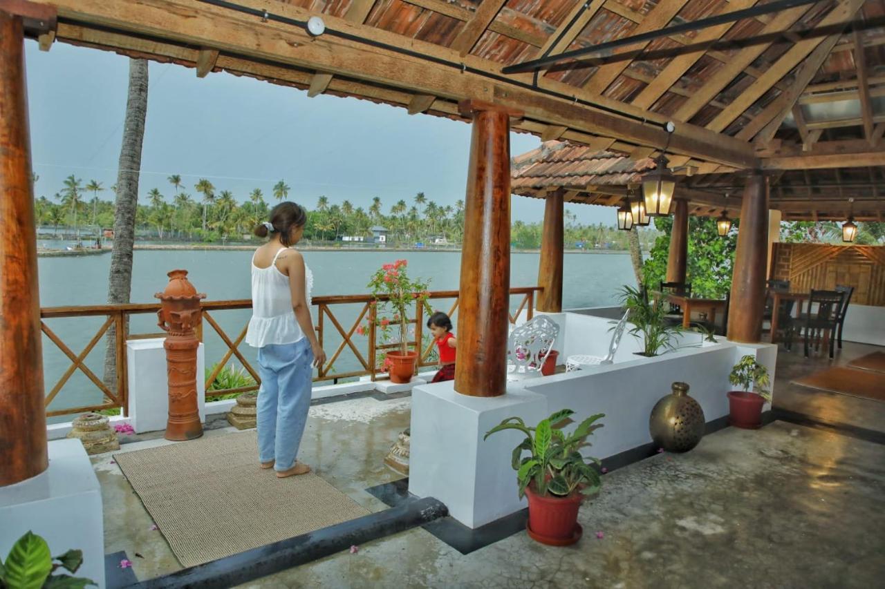 Vala House Hotel Cherai Beach Luaran gambar