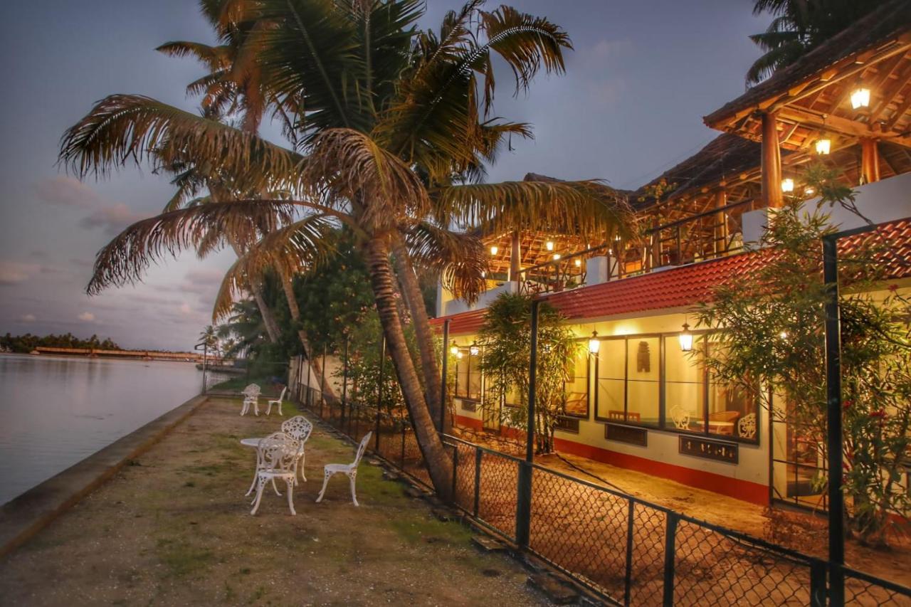 Vala House Hotel Cherai Beach Luaran gambar